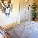 Alpesi faház U Hanci Z Jacuzzi Ząb