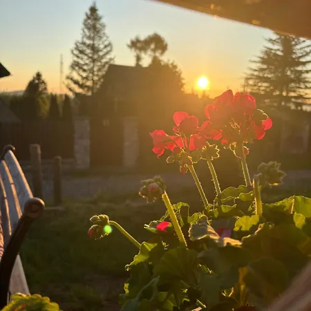 U Hanci Z Jacuzzi Chalet *