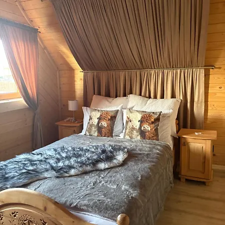 U Hanci Z Jacuzzi Chalet Zab