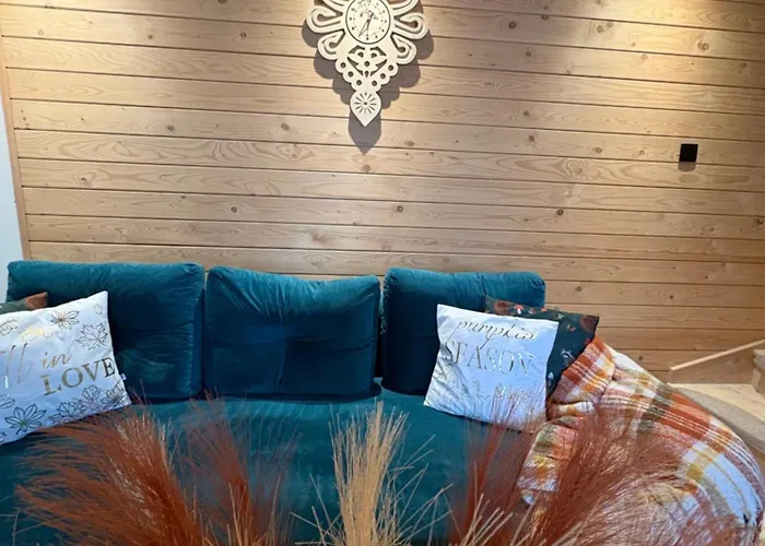 U Hanci Z Jacuzzi Chalet *